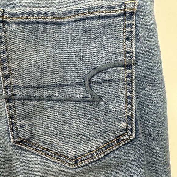 AE Denim Curvy High Waist short size 6 lace pockets - Picture 6 of 12
